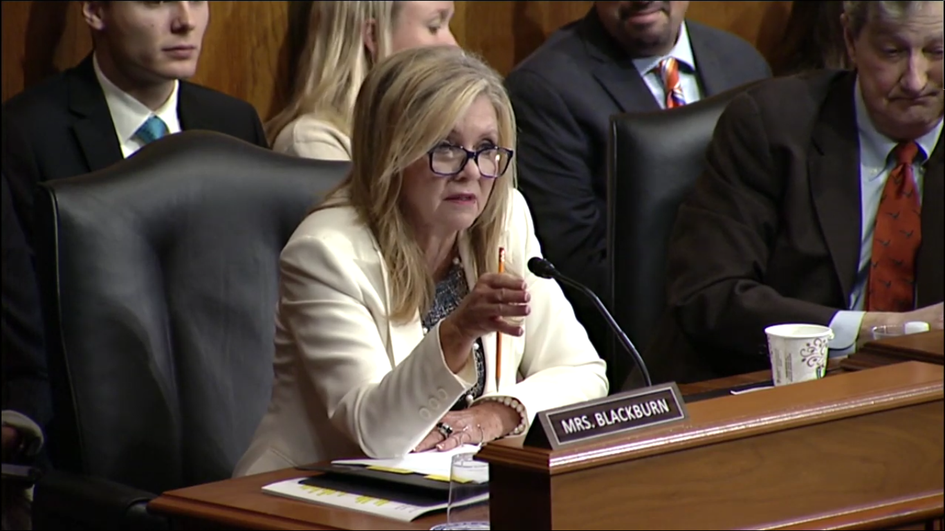 Senator Marsha Blackburn advocates for social media apps rating system to curb exploitation of juveniles