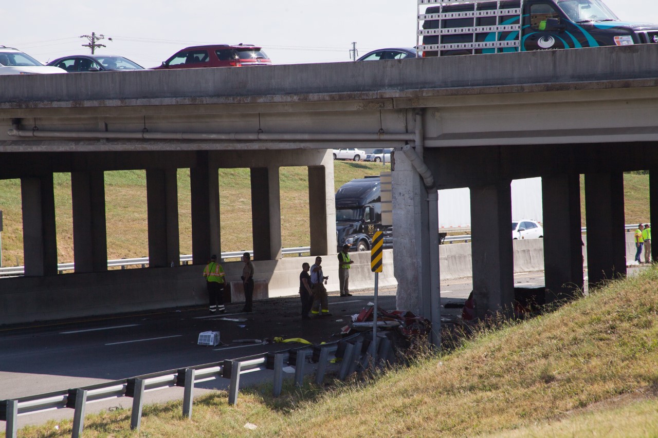 FPD: Driver of semi seriously burned and airlifted to Vandy after crash on I65