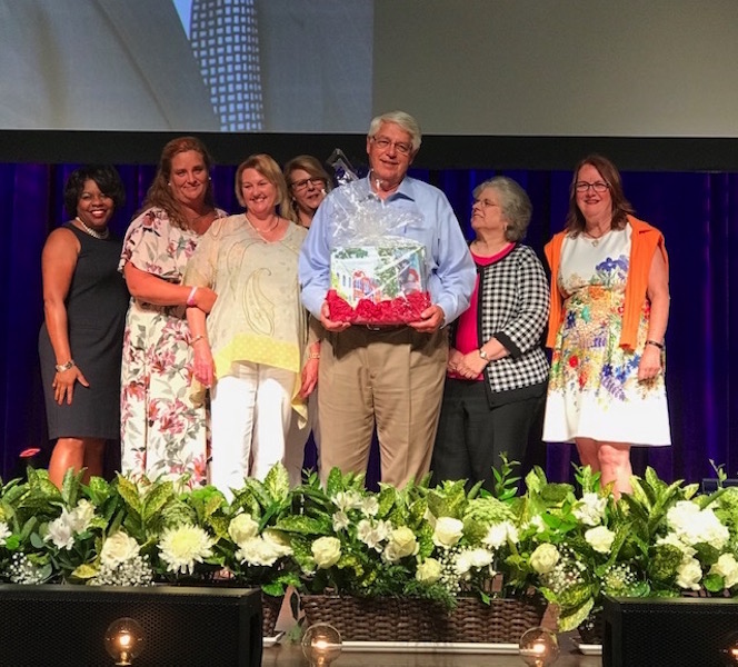 Franklin Tomorrow honors volunteers, presents Charles M. Sargent Award to Mayor Rogers Anderson