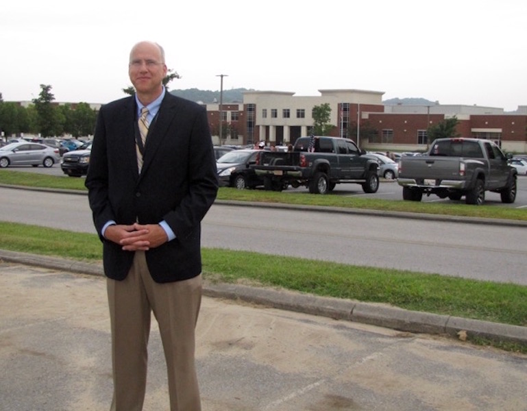 Superintendent Golden, WCS find their groove during district’s first day of school Friday