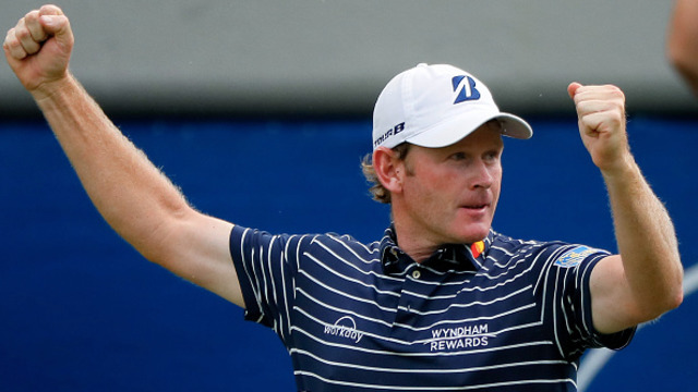 Memories buoy Brandt Snedeker in latest title defense
