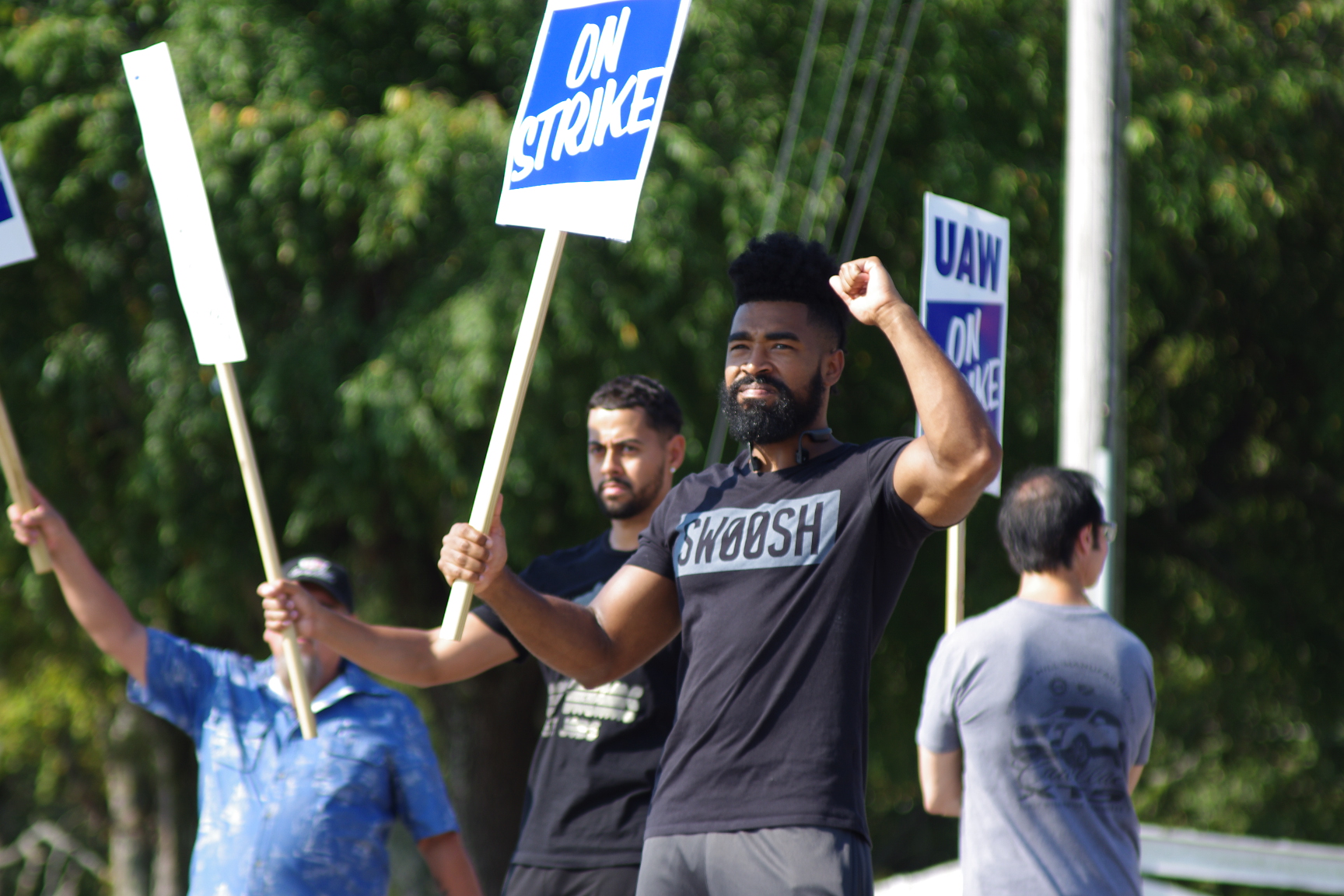 Spring Hill GM workers prepared to strike for “as long as it takes”