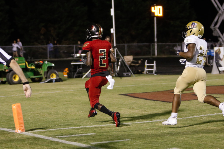 CITY CAFE PLAYER OF THE WEEK: Ravenwood WR Andrew Mason