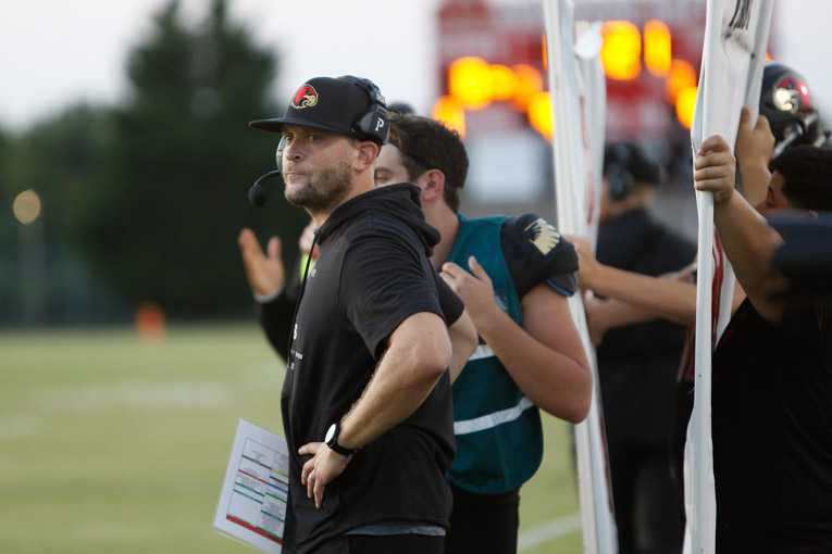 Ravenwood football coach Matt Daniels gets two-week suspension after investigation